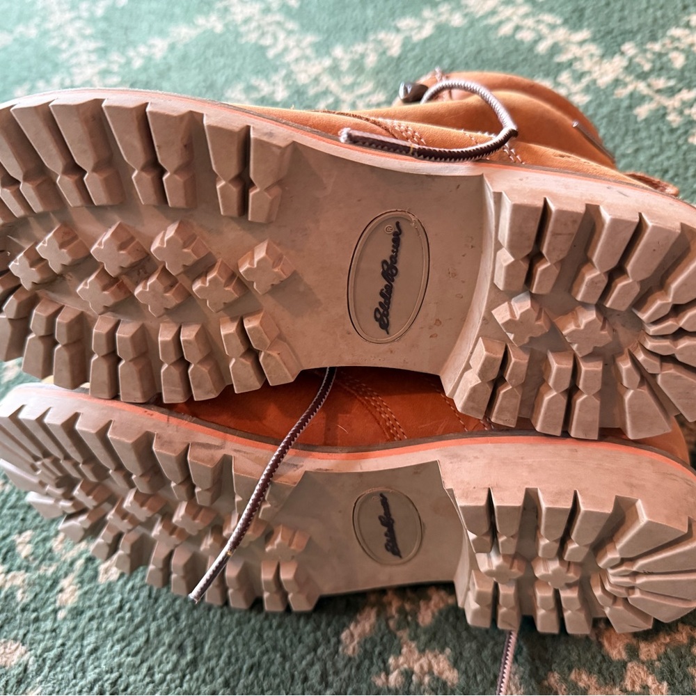 Eddie Bauer Tan Moc-Toe Leather Boots - Picture 5 of 9